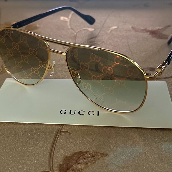 Gucci 1220 Aviator Gold & Black Sunglasses Designer - Picture 3 of 6